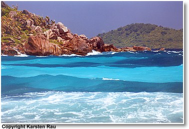Wellengang an der Anse Cocos