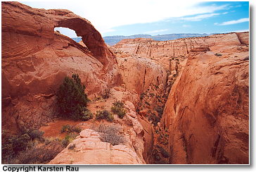 Brimstone Arch, GSENM